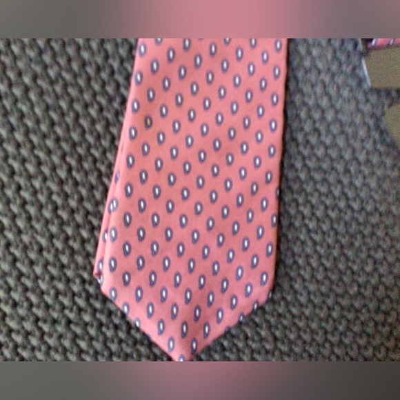 Hardy Amies Other - Hardy Aimes London, silk Tie